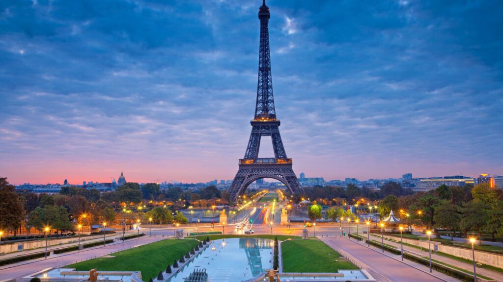 Trocadero Square overlooking the Eiffel Tower