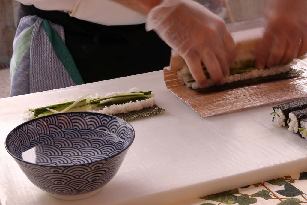 The History of Rolled Sushi: Uncovering the Roots of Nori-Maki!