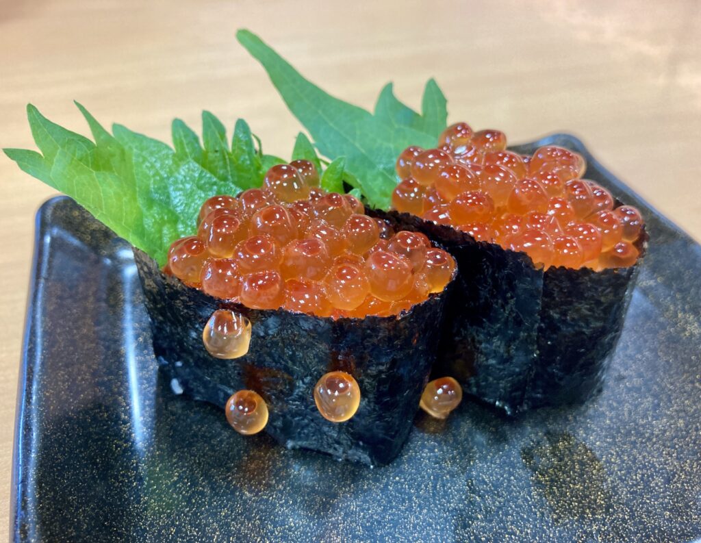 salmon roe sushi