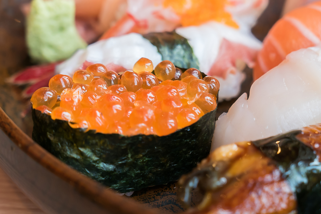 Salmon roe sushi