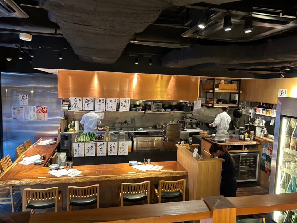 Standing sushi restaurant Natura - Counter seats